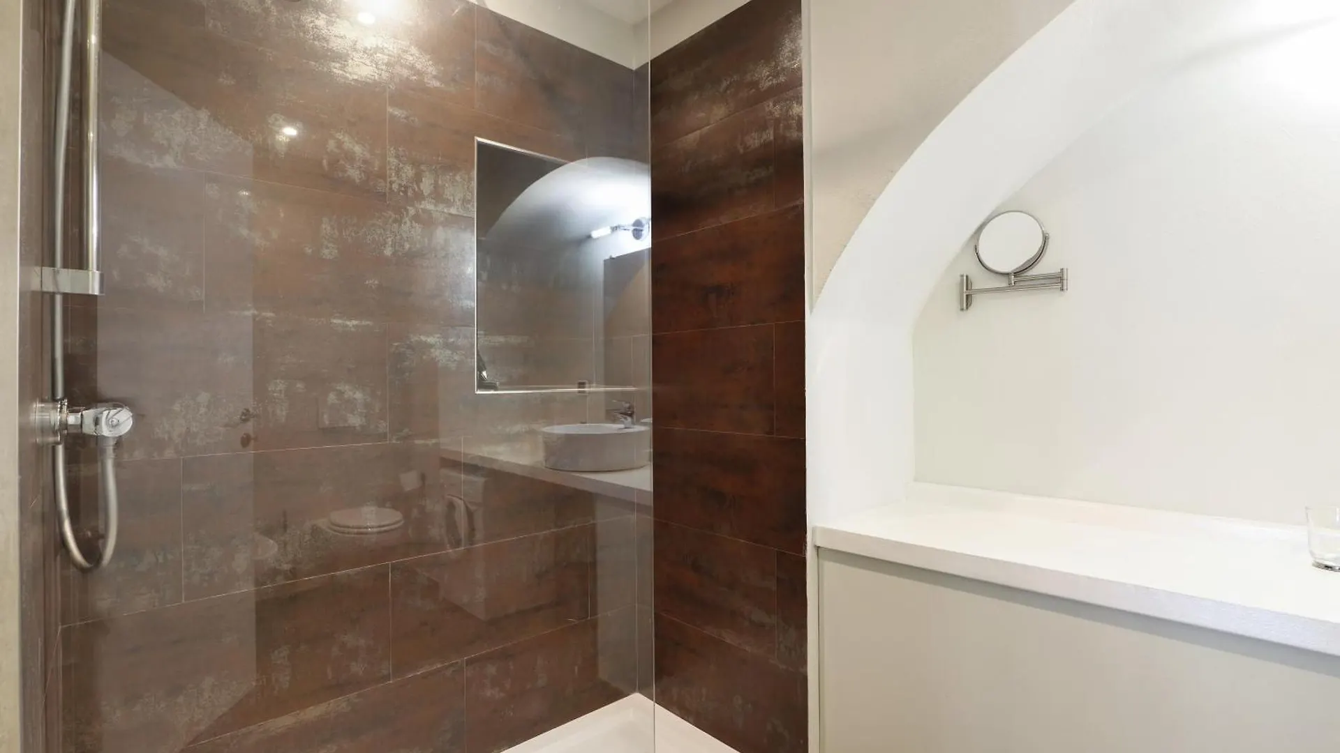 Appartement Elegant Rosales Apt. Milan Italie