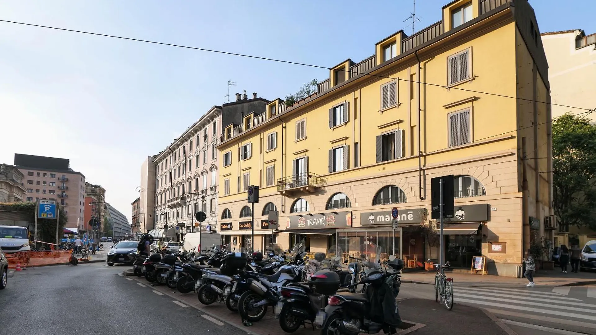 Elegant Rosales Apt. Milan